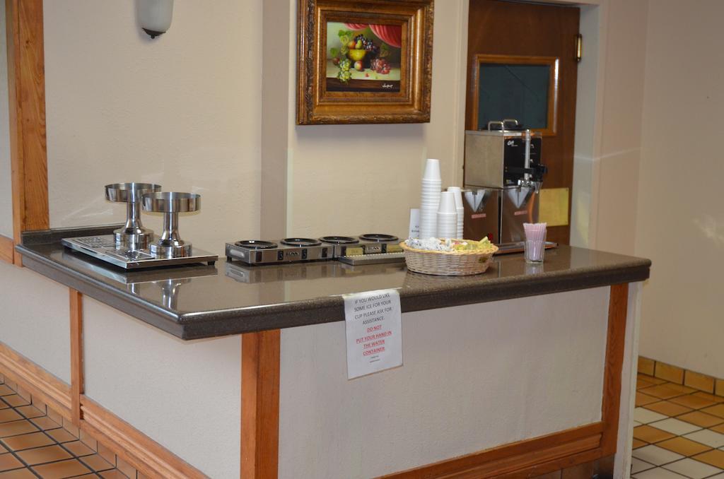 Clarion Hotel Jackson Northwest מראה חיצוני תמונה