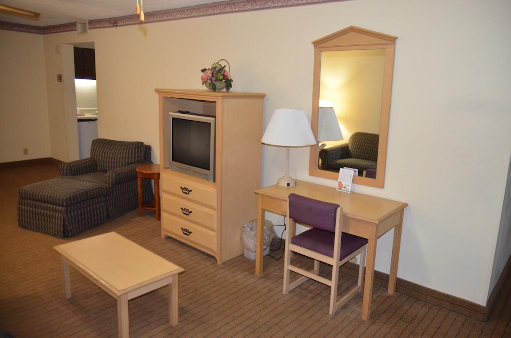Clarion Hotel Jackson Northwest מראה חיצוני תמונה