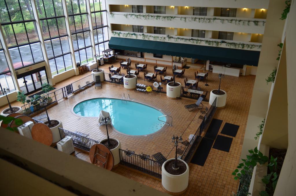 Clarion Hotel Jackson Northwest מראה חיצוני תמונה