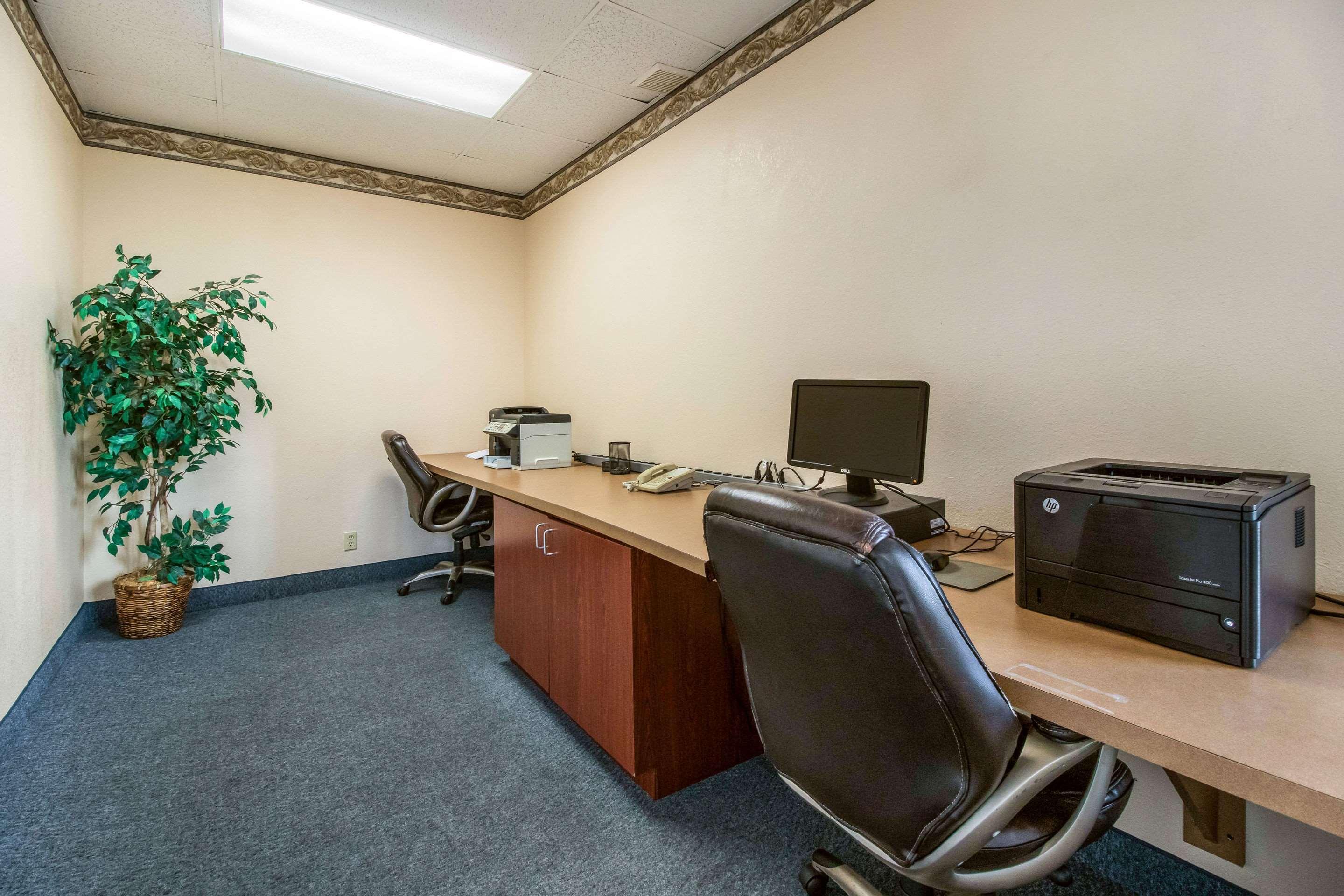 Clarion Hotel Jackson Northwest מראה חיצוני תמונה