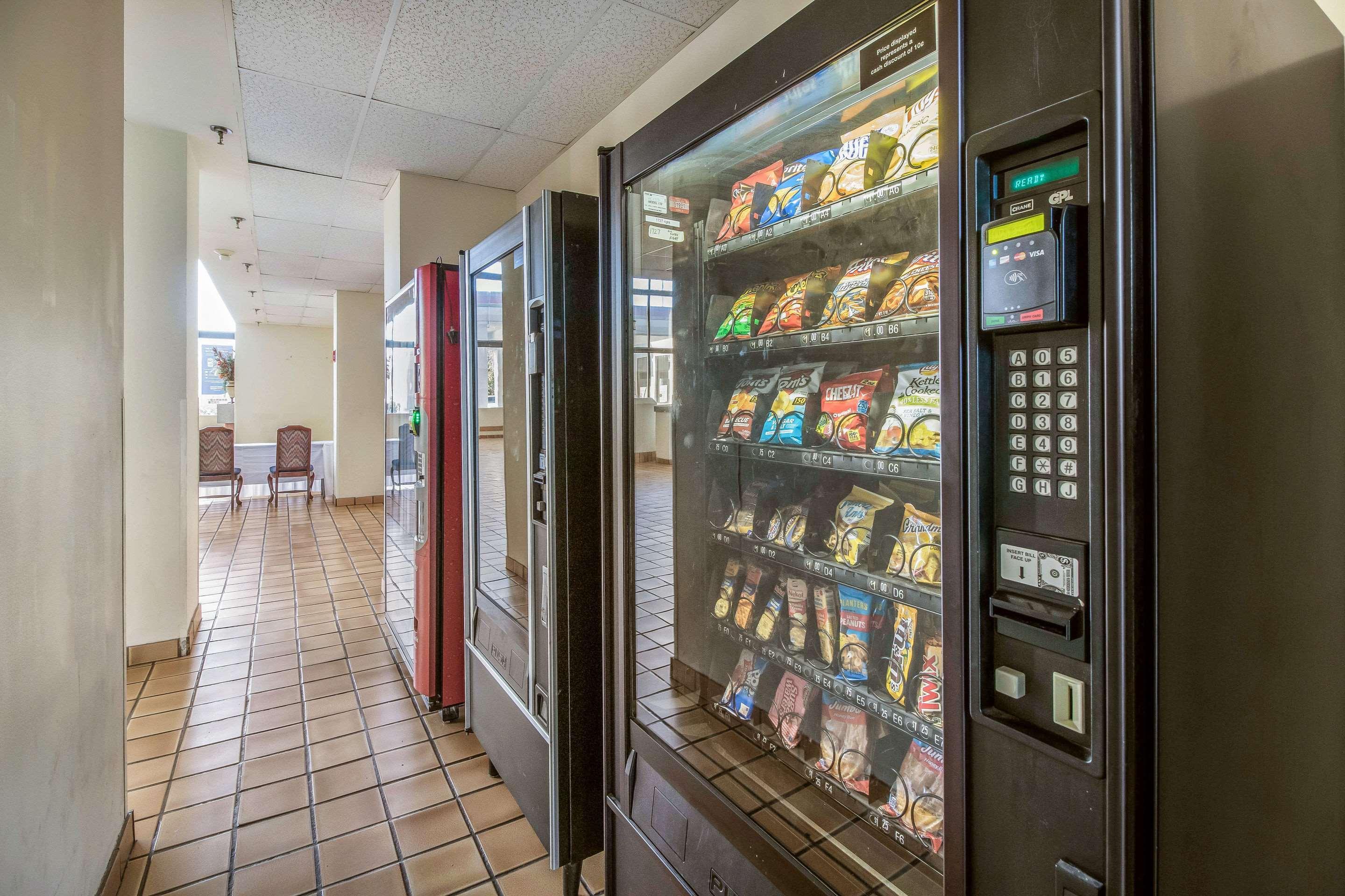 Clarion Hotel Jackson Northwest מראה חיצוני תמונה