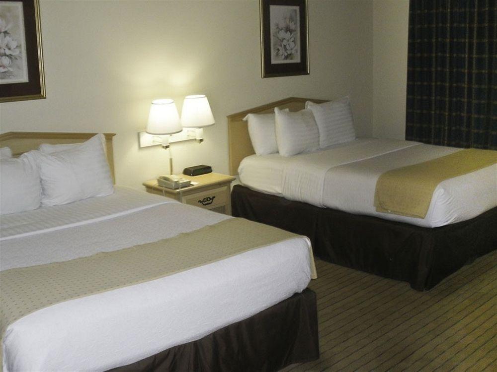 Clarion Hotel Jackson Northwest מראה חיצוני תמונה